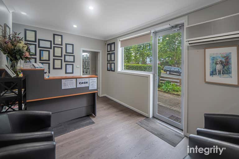 2 Tarawara Street Bomaderry NSW 2541 - Image 2