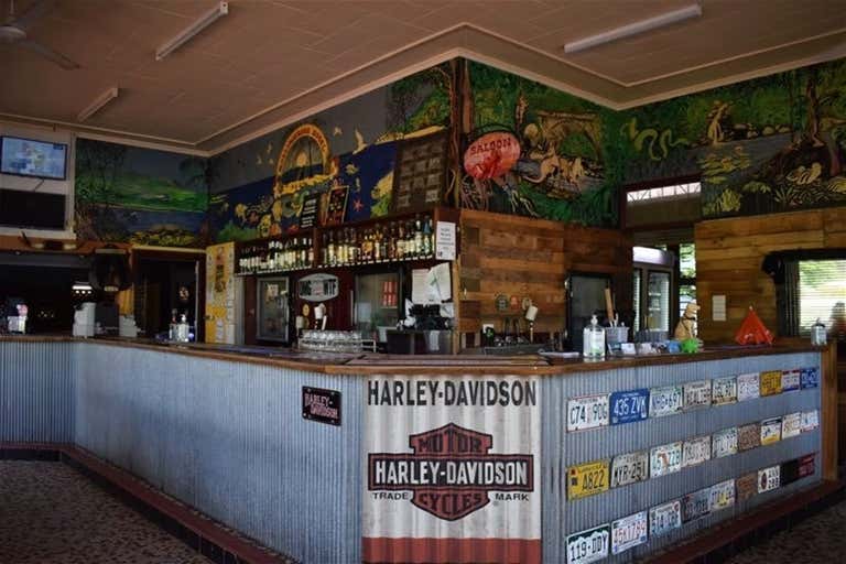 Rollingstone Hotel, 44040 Bruce Highway Rollingstone QLD 4816 - Image 1