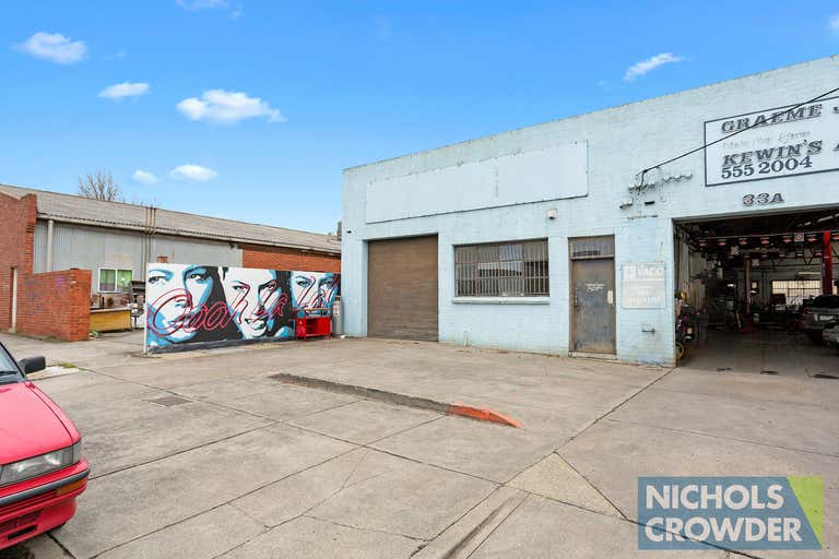 1/33 Roberna Street Moorabbin VIC 3189 - Image 2