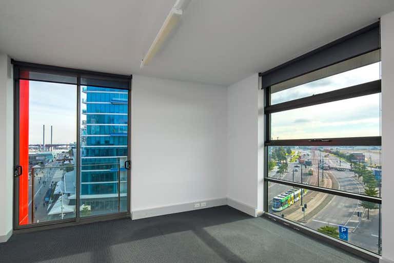 504c Harbour Drive Docklands VIC 3008 - Image 3