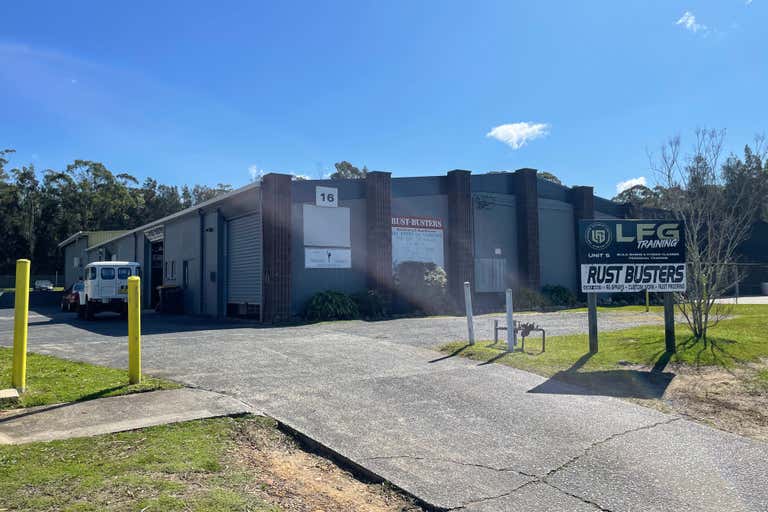 Unit 4, 16 Bonnal Road Erina NSW 2250 - Image 3