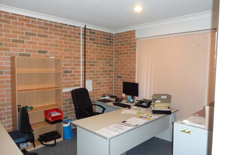 133 Nepean Highway Seaford VIC 3198 - Image 2