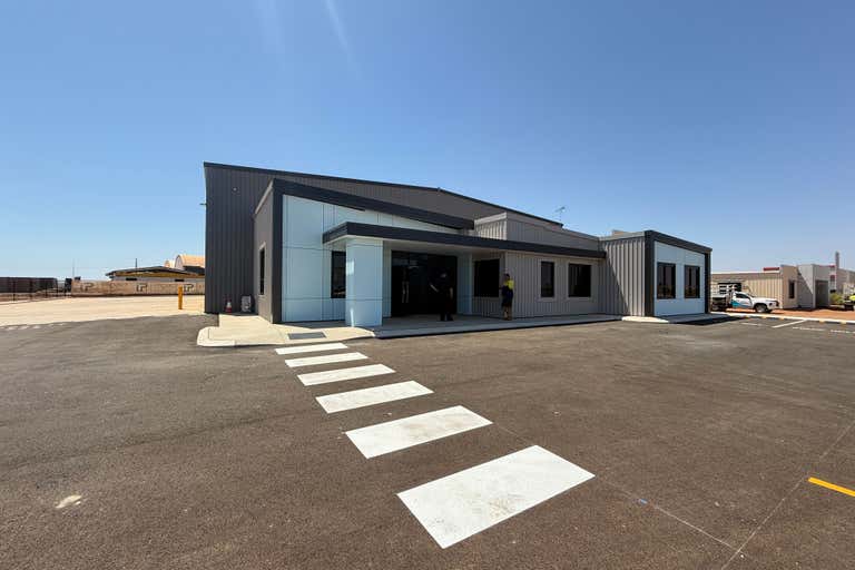 18 Oxide Loop Gap Ridge WA 6714 - Image 1