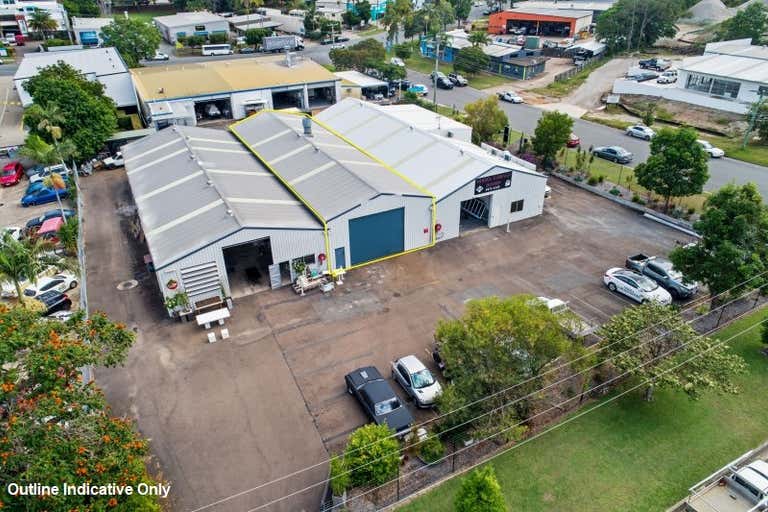 Unit 2/4 Leo Alley Road Noosaville QLD 4566 - Image 3