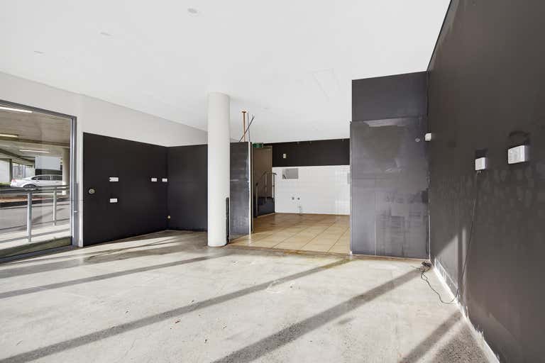Shop 4, 203 Avoca Drive Green Point NSW 2251 - Image 2
