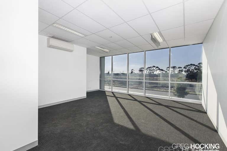 19 Cabot Drive Altona North VIC 3025 - Image 3