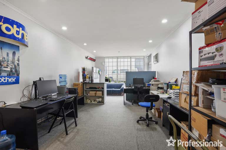 2/50 Henderson Road Rowville VIC 3178 - Image 2