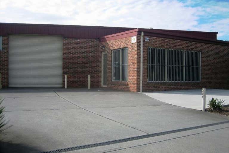 3/102A Industrial  Rd Oak Flats NSW 2529 - Image 1