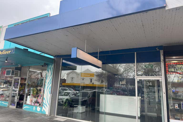 34 Station Place Werribee VIC 3030 - Image 2
