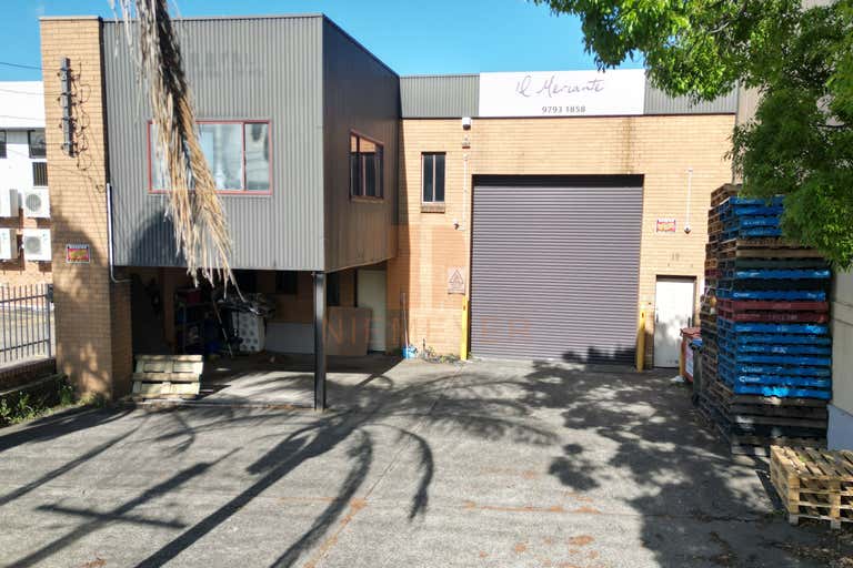 19 Rosedale Avenue Greenacre NSW 2190 - Image 2