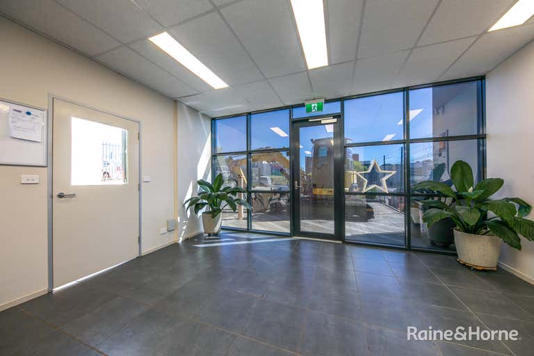 5 Bubeck Street Sunbury VIC 3429 - Image 4