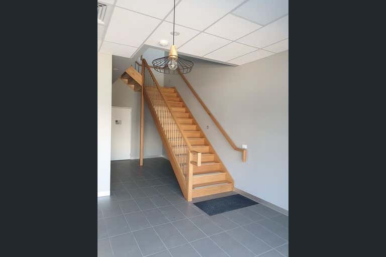 4/16 Network Drive Truganina VIC 3029 - Image 4