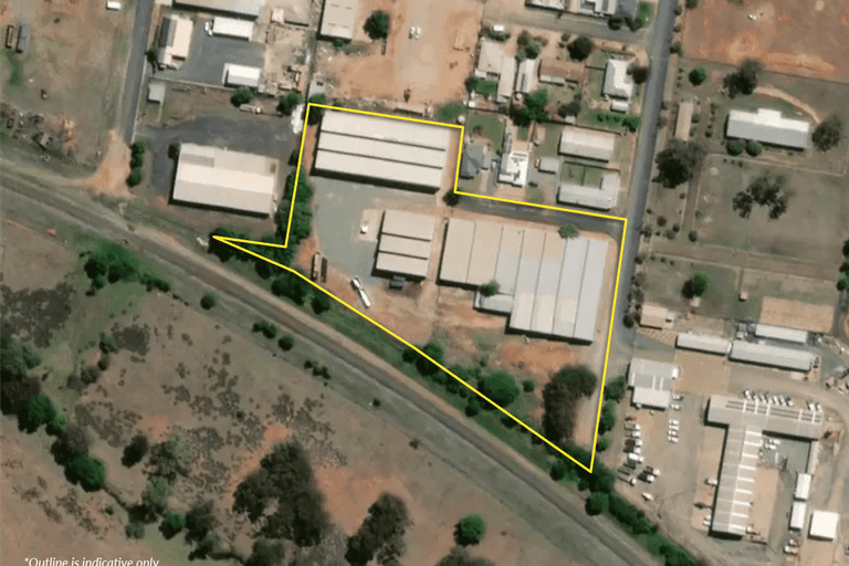 1 Oxley Street Parkes NSW 2870 - Image 1