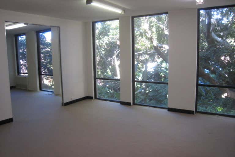 Suite 4 Level 1, 737 New South Head Road Rose Bay NSW 2029 - Image 3