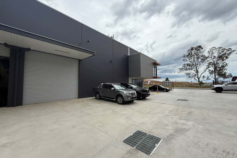 Unit  5, 70 Southwell Road Oran Park NSW 2570 - Image 1