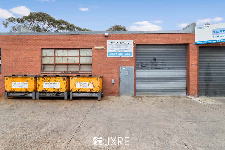 3/36-38 Taylors Road Croydon VIC 3136 - Image 2