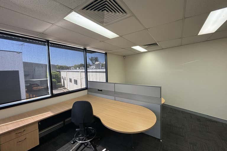 5a/787 Kingsford Smith Drive Eagle Farm QLD 4009 - Image 1