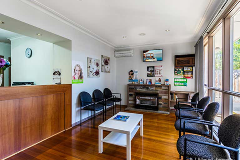 878 HIGH STREET Road Glen Waverley VIC 3150 - Image 3