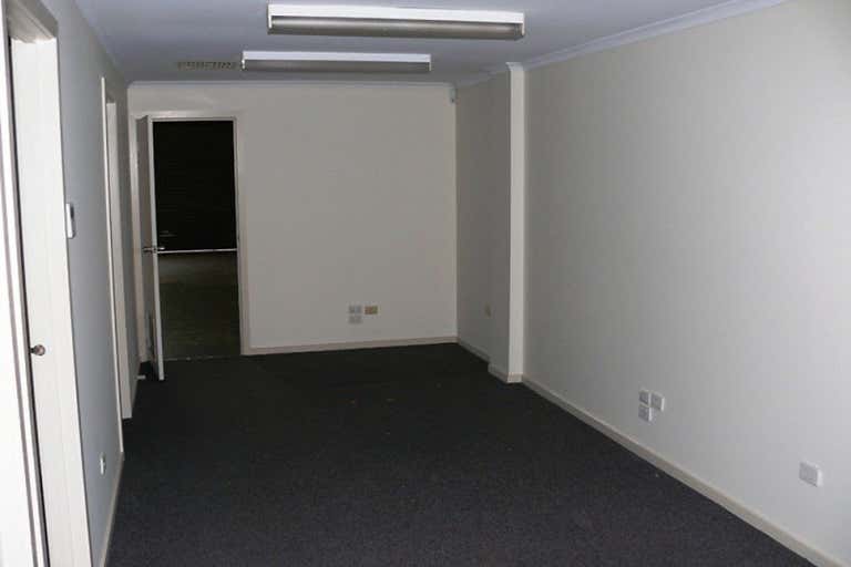 3/55-57 St Hellier Street Heidelberg Heights VIC 3081 - Image 3