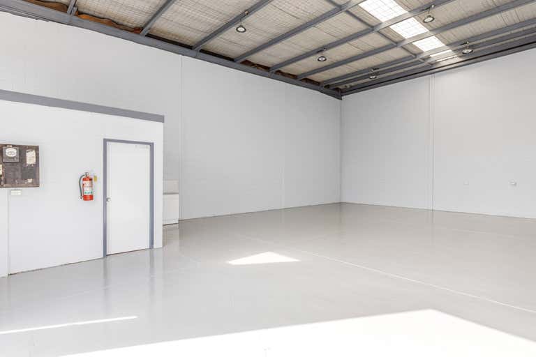 11/15 Childs Road Chipping Norton NSW 2170 - Image 3