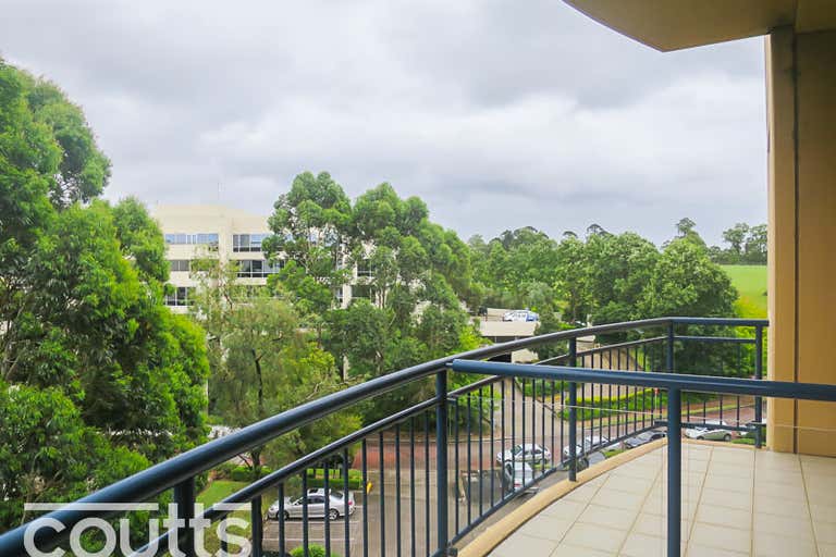 3.05 SOLD, 29-31 Solent Cct Baulkham Hills NSW 2153 - Image 1