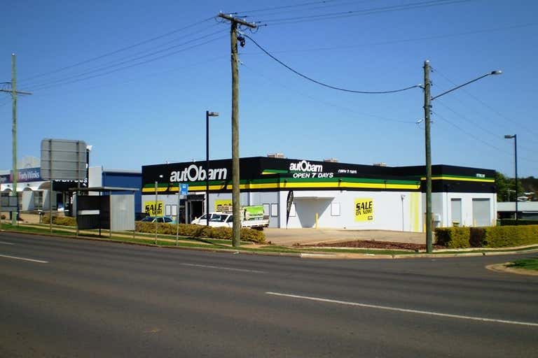 Autobarn Toowoomba, 651 Ruthvern Street Toowoomba QLD 4350 - Image 1