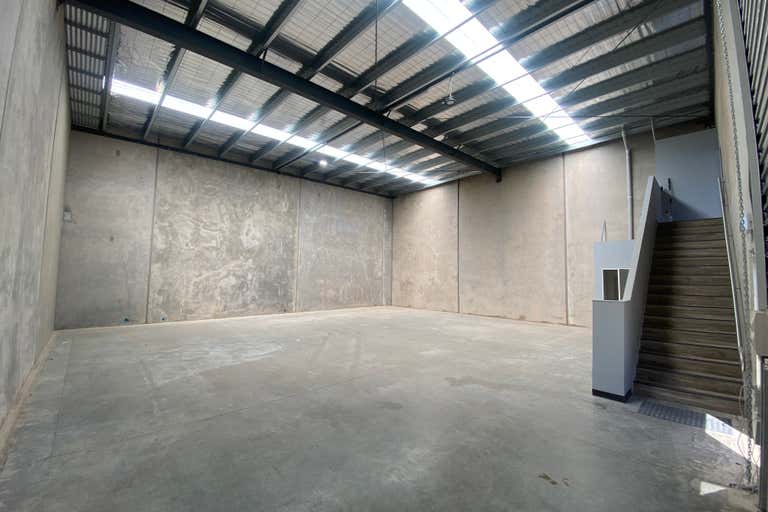 10/479 Dohertys Road Truganina VIC 3029 - Image 3