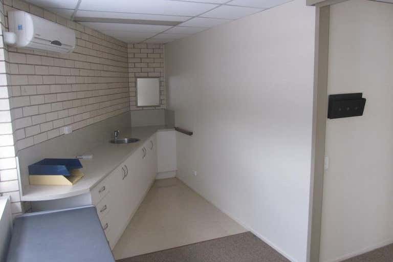 Suite 6, 43 Minchinton Street Caloundra QLD 4551 - Image 4