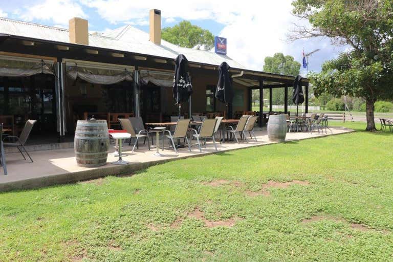 Linga Longer Inn Hotel, 2 Riley Street, Gundy, NSW 2337 Hotel