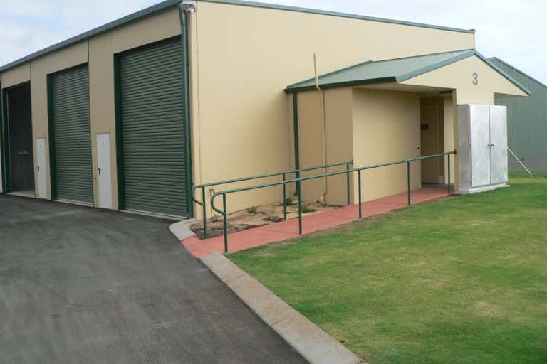 Unit 25, 3 Monkhouse Street Bunbury WA 6230 - Image 4