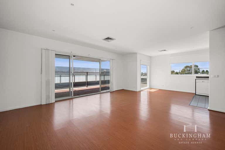 Lvl 2, U 3, 306 Bell Street Preston VIC 3072 - Image 4