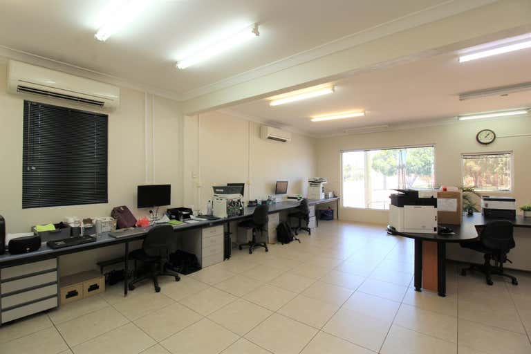 32 Marian St Mount Isa QLD 4825 - Image 4