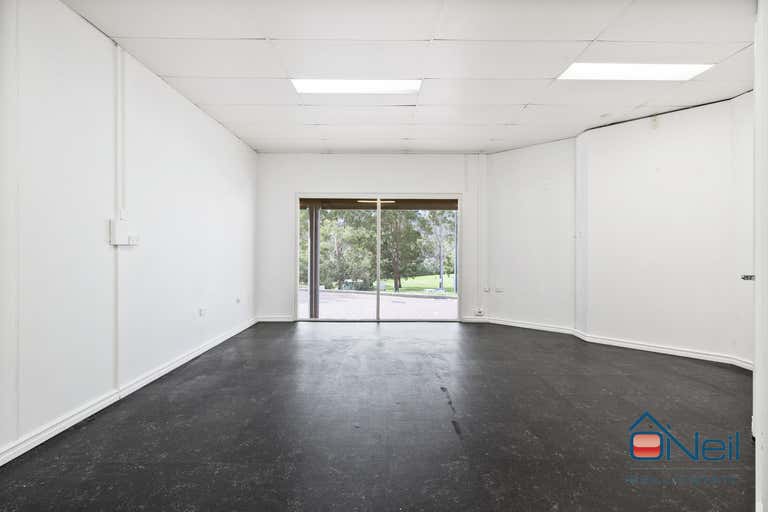 2/2756 Albany Highway Kelmscott WA 6111 - Image 4