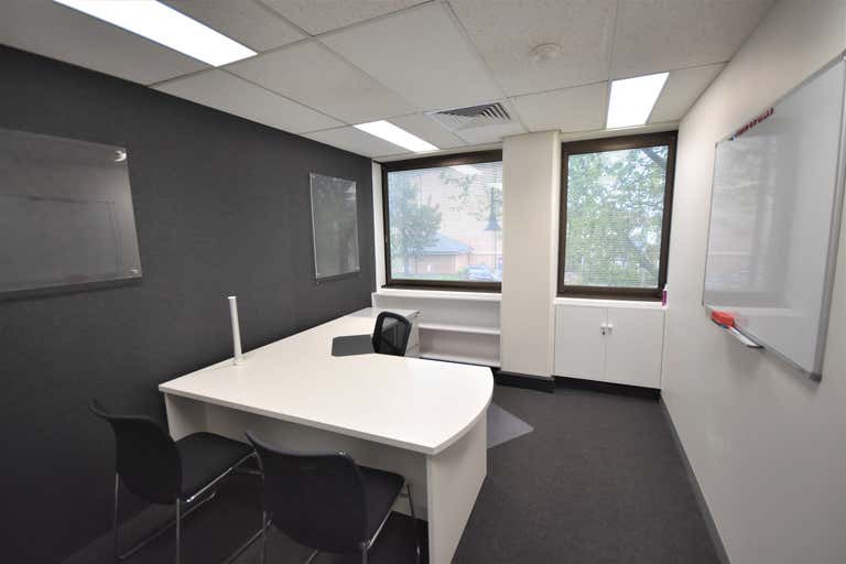 Level 1, Suites 102/520 Swift Street Albury NSW 2640 - Image 2