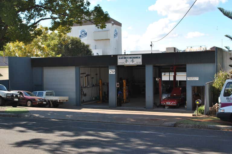 70 Mort Street North Toowoomba QLD 4350 - Image 1