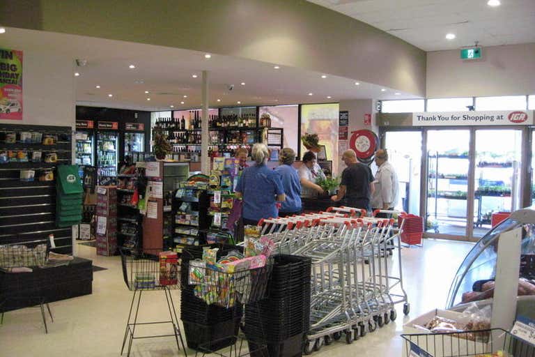 IGA / Plus Liquor, 115 Anzac Avenue Seymour VIC 3660 - Image 3