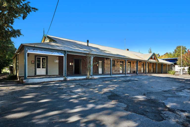George IV Inn, 174  Argyle Street Picton NSW 2571 - Image 1