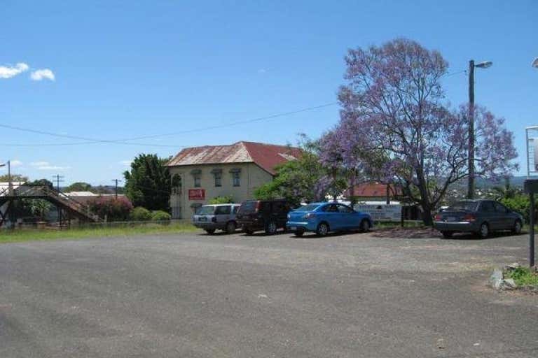 25 Lady Mary Terrace Gympie QLD 4570 - Image 4