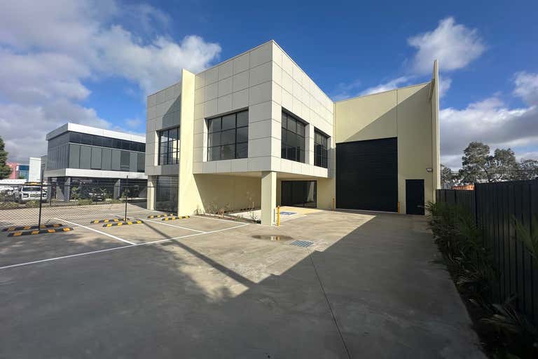 33 & 33A Nathan Drive Campbellfield VIC 3061 - Image 1