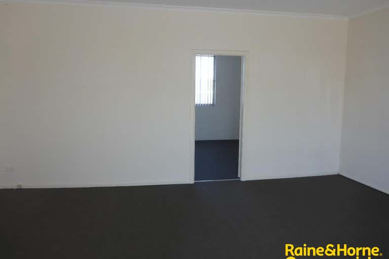 Unit 4, 146 Lake Road Port Macquarie NSW 2444 - Image 4