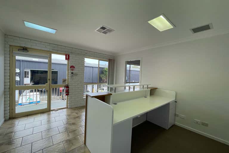 7/41 Lawson Crescent Coffs Harbour NSW 2450 - Image 3