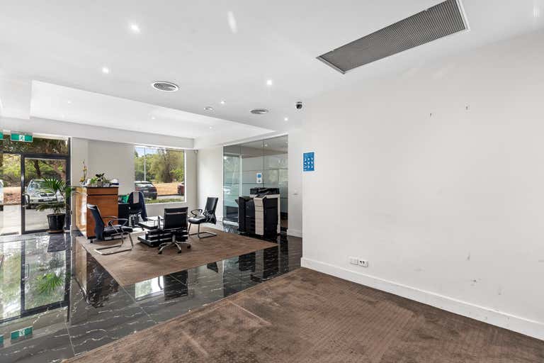 Unit 2, 2 Fiveways Boulevarde Keysborough VIC 3173 - Image 2
