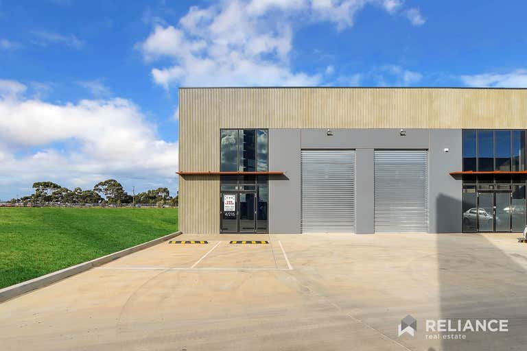 4/215 Palmers Road Truganina VIC 3029 - Image 4