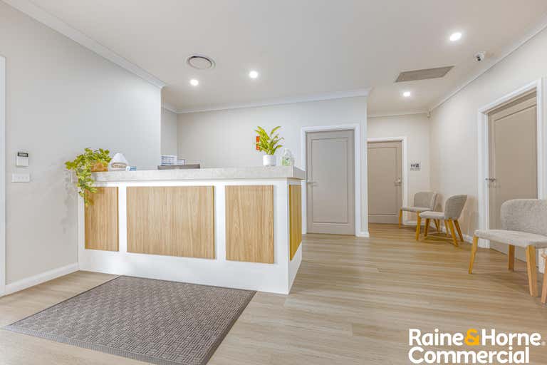 34 Bradbury Avenue Campbelltown NSW 2560 - Image 1