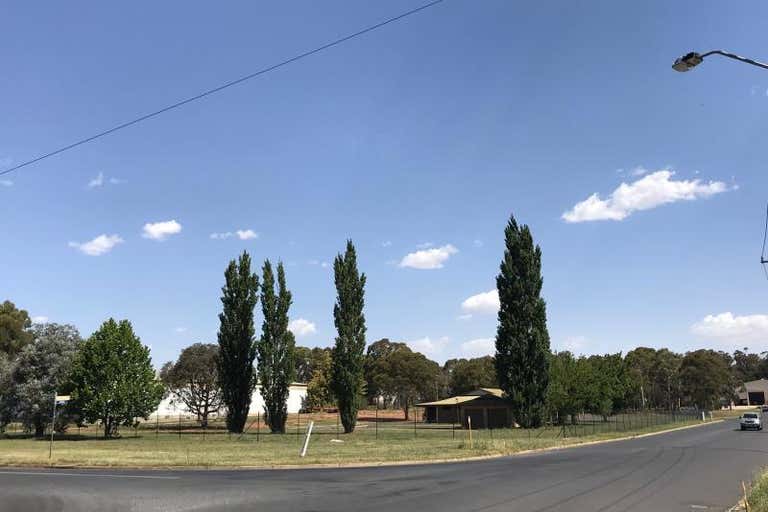 1 Leewood Drive Orange NSW 2800 - Image 2
