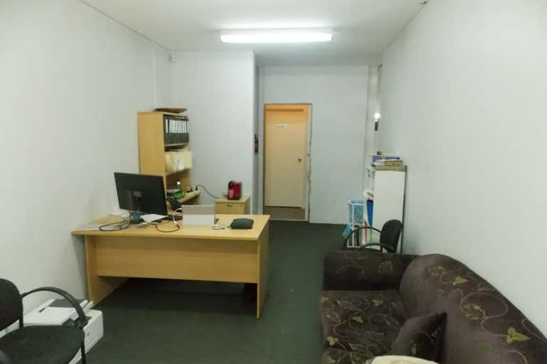 Unit 2, 24 Garling Road Kings Park NSW 2148 - Image 4