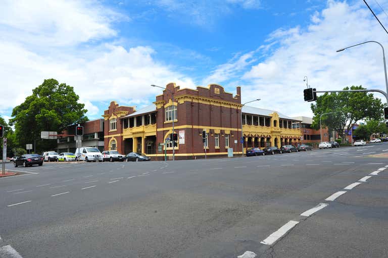 4/124 Margaret Street Toowoomba City QLD 4350 - Image 4
