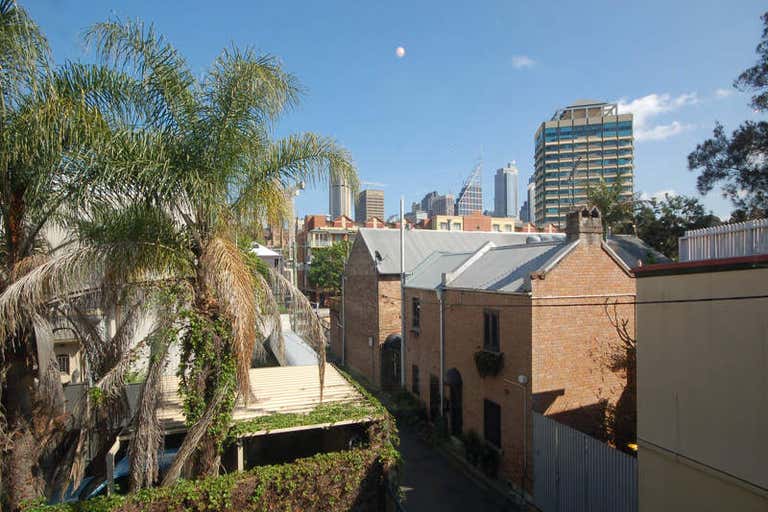 4/144 Cathedral Street Woolloomooloo NSW 2011 - Image 2