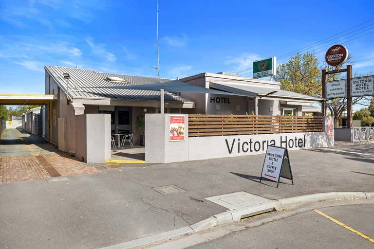 Victoria Hotel Motel, 58 Railway Place Elmore VIC 3558 - Image 1