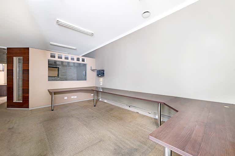 2/387 Station Street Thornbury VIC 3071 - Image 4